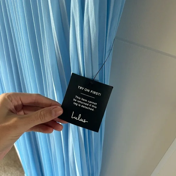 Lulus Maxi Dress - Picture 4 of 8